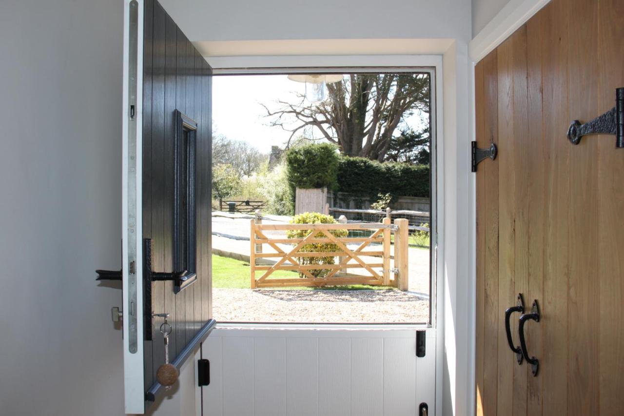 Wonderfully Spacious Luxury Apartment Billingshurst